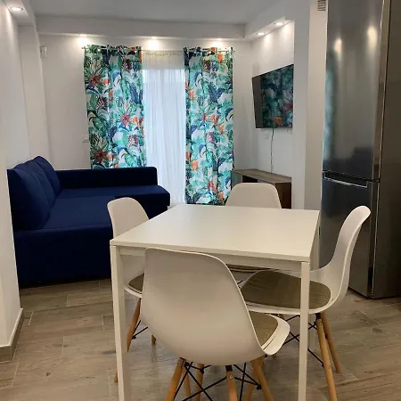 La Brisa Del Mar - Piscina Y Terraza